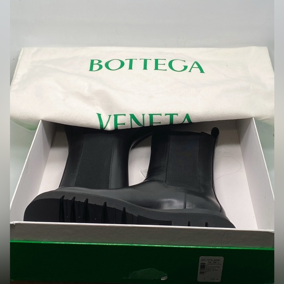 Bottega Veneta Lug Sole Leather Boots size 38 - Picture 14 of 16